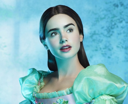 MirrorMirror_UK's profile picture. The official twitter for the UK release of MIRROR MIRROR, a spectacular reimagining of the classic fairy tale. Starring Julia Roberts & @LilyCollins - April 6
