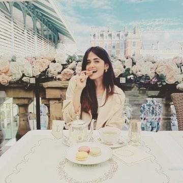 radhika17906's profile picture. I love you mom dad