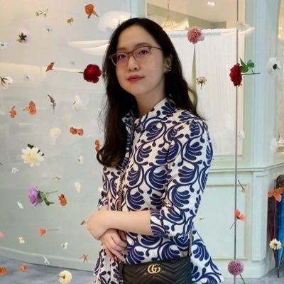 belle3005's profile picture. You’ll find me where the food is at ✨