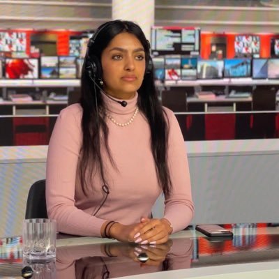 BBC Journalist @bbcworldservice @bbcnews 📝🎥
Got a story? Email: annabelle.ariyanayagam@bbc.co.uk ✉️