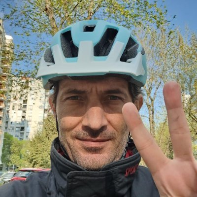 softyare's profile picture. I like to play with computers, colors, sounds, ideas.