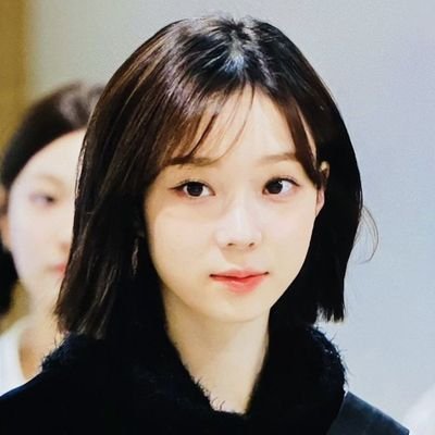 winieeelll's profile picture. ㅤ
  𝕀𝕀. Sometimes we just need t𝛳 be
𝄘𝄘𝄘  heαrd, not commented on ˚✧ ⁎

ㅤ