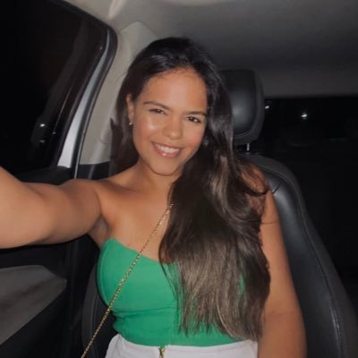 privlarimrqz's profile picture. inabalável.