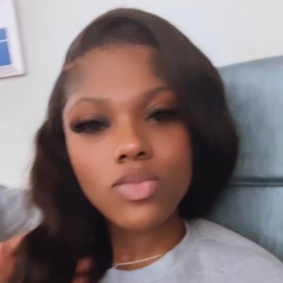 nalani25298041's profile picture. Ig : immichelle__