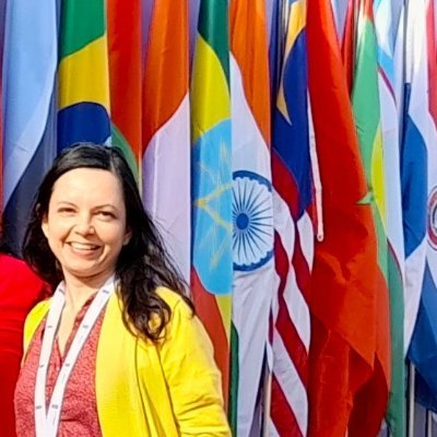 Campesina, obrera audiovisual, gente simple.  
Primera mujer 🌎 miembro del Consejo Ejecutivo del Foro de ONGs dedicadas al PCI #UNESCO