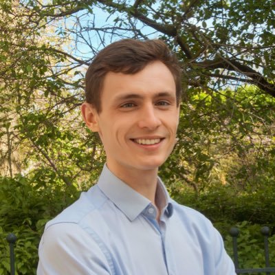 Président des @jeunesradicaux et membre du Bureau Exécutif @partiradical 🇫🇷🇪🇺 // Élève-Avocat 👨🏻🎓 @Marseille et libéral