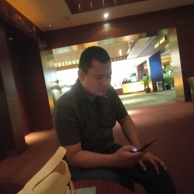 Selalu ingin mencintai apa yang benar-benar dicintai, mengharap ridho Allah, dan mencintai karena Allah:^_^