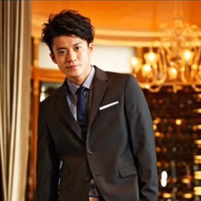戻ってきたけど何しよう。