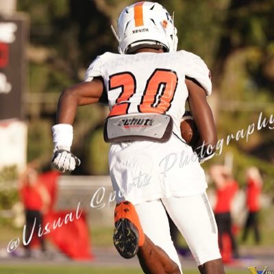 class: 25’ ht:5’10 wt :150 40x:4.45 school:Leesburg high school GPA:3.0 Email:Jamesbenton07@icloud.com City/State: Leesburg,Fl Offers: 1 Phone: 352-396-1708