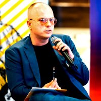 Sebastian Weglarz (@sebastianslib) 's Twitter Profile