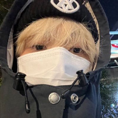 _taeliaa's profile picture. ༄ 11:11༄   ᗰᗴ. YOᑌ. Tᕼᗴ ᗰOOᑎ