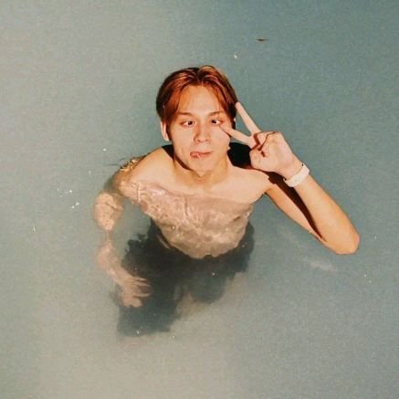 kay_reyster's profile picture. '02 she/her 

HORI7ON Reyster & Holy Fam na OT7 na din | Jombag 🤟