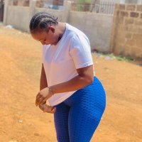 @queenanike (@aniks_empire) 's Twitter Profile
