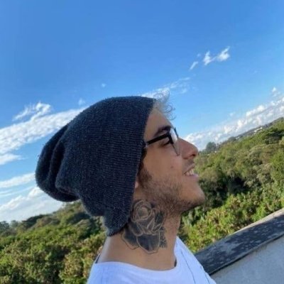 Almeida_dev's profile picture. 28yo FullStack Developer