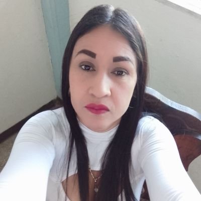 A esta vida vinimos a sentirlo todo, Amor, Dolor, Alegría, Decepción , Odio, Gratitud... Siente, y luego deja ir.