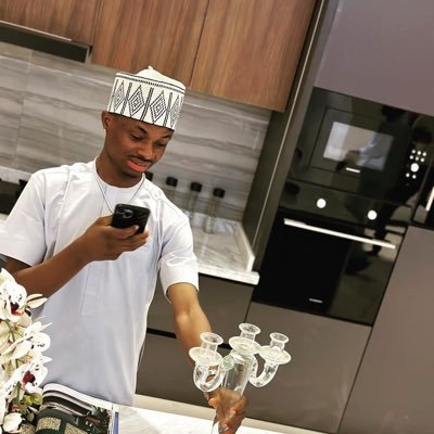 realolaoflagos Profile Picture