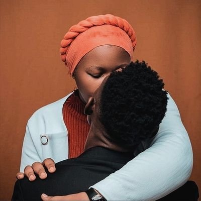 tynnie001's profile picture. 🕴️Khali Clothing Kampala🕴️