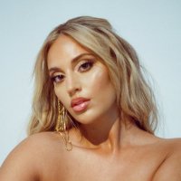 ✮ 𝓪𝓷𝓭𝓻𝓮́ ✮ (@ctrldivine) 's Twitter Profile