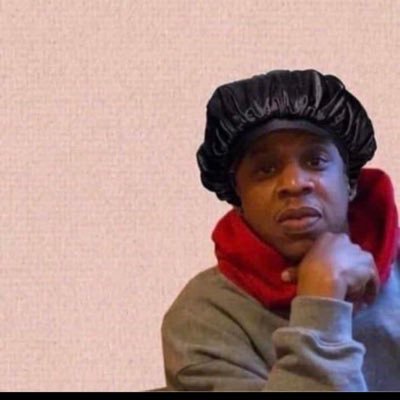 Looouchi's profile picture. Ay man My team winning doe huh u mad the kid got that fenec game huh #Champions all day over here kid random #Af this should be fun.