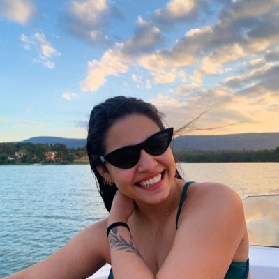 danicarvs's profile picture. Só asneira, carência, surto e reclamação