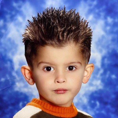 MuhammetDantes's profile picture. yıllarca burda “pek de önemli biri değil aslında ama…” yazıyordu, sonra anlam kazandım. d