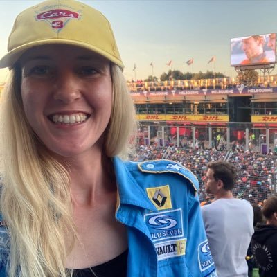 ZoomyStitches's profile picture. A cross stitching kiwi gal that likes to watch cars go quick 🌱Etsy @zoomystitches 🪡 F1 / Indycar / WRC / FE 🏎️