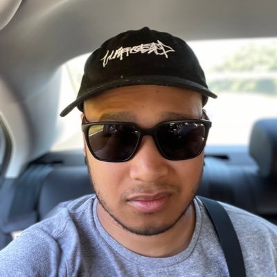 Thadbefadin's profile picture. 