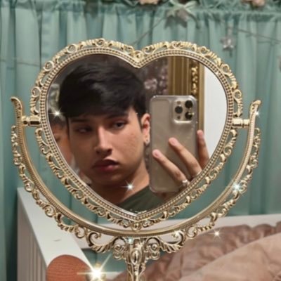 its_edfer's profile picture. ꧁♚꧂