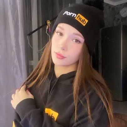 BillsJenni6876's profile picture. 