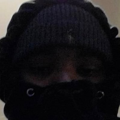 TheSlumpBoiKid's profile picture. 😈 ǝᴉɥɔooƆ o⅄ ʇɐƎ ǝɯɯǝ˥ 24