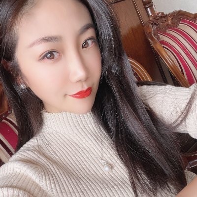 Amber19860721's profile picture. Very passionate, golf, fitness, running, yoga meditation, skiing, fishing, reading, hiking I am a girl who loves life very much, how about you?