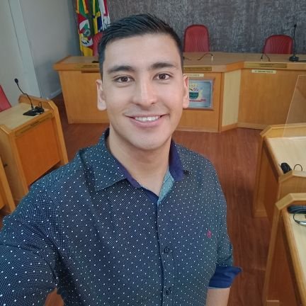 ♥️✝️ Jesus Cristo
🏡 Corretor de Imóveis - CRECI/RS 61877F
💼 Assessor Legislativo
☀️ São Lourenço do Sul - RS