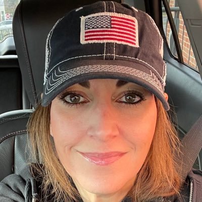 🇺🇸A patriot & proud of it!🇺🇸 I love my God, my country, my family, my friends. Nashville, TN.