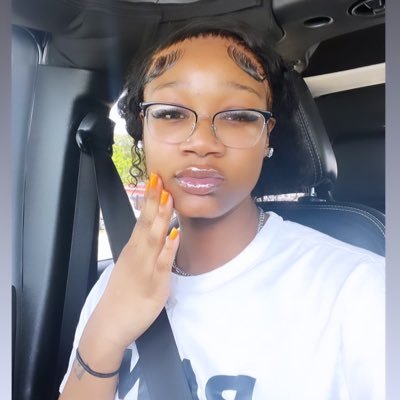 tayylorsss's profile picture. it gets better.