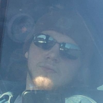 Micromidget3's profile picture. worthless piece of shit