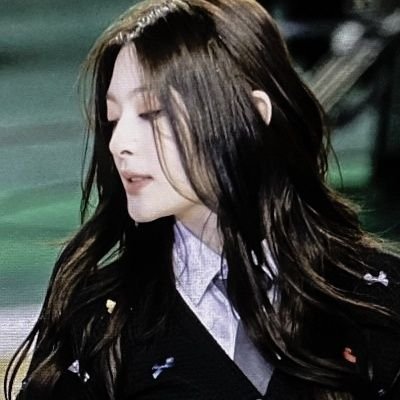 chixIore's profile picture. 