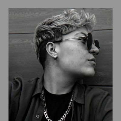 Vivir la vida al limite...
Nací para ser perfectamente imperfecta...🔥✖