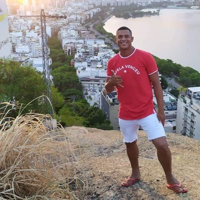 A emoção de ser Flamengo é incomparável e indescritível ❤️🖤🙅🏾♂️
