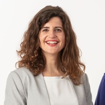 Mestra. L'educació és l'arma més poderosa per canviar el món (N. Mandela). Diputada al Parlament de les IB i Secretària d'Organització de MÉS per Mallorca.