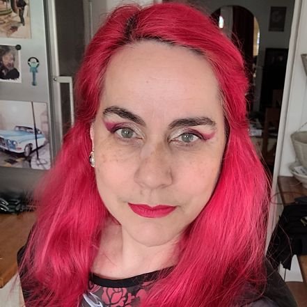 NHS OH Manager, Wife & Mother, Goth☠️👻, Baker 🧁🍰, Knitter 🧶, Dog Mum🐕🦺, Dancer💃, Shoeficionado 👠👡