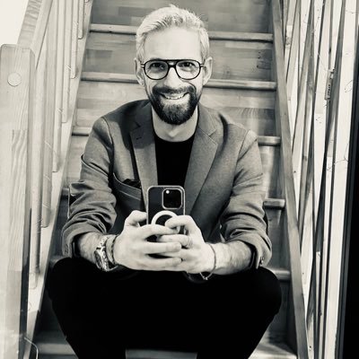 écris ..pour s amuser
Compte onlyfan https://t.co/Q8SlxQOhnY
