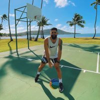 Howie Manzo (@howiej23) 's Twitter Profile