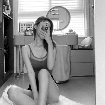 mattdavis10797's profile picture. I am a cryptocurrency enthusiast, and everyone has a dream about the distance in their hearts