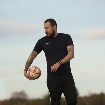 conret91's profile picture. 