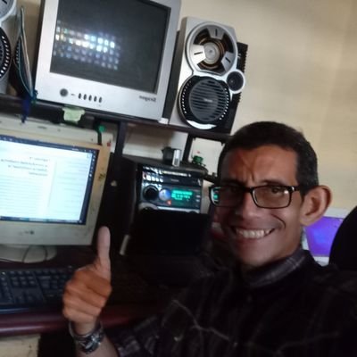 CiroxAPicon's profile picture. Lic. En Economía, con 13 años desempeñando funciones como trabajador residencial,  Ceo de ieacer7 vision 2019-2029 testigo de Jehova padre de dos diamantes.