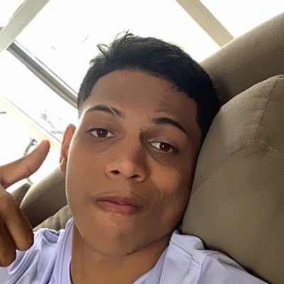 correndo pra não ser alvo da flecha🧢
Malokero chic🪩