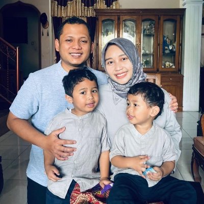 ImamMD's profile picture. Stand for something, or you'll fall for anything