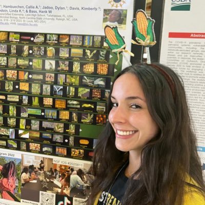 cornqueenB's profile picture. FSU CMB PhD Student 🧬🌽🌽🌽🌽🔬Maize-10-Maze Public Educational Chromosome Map Garden Featuring the Mutants of Maize