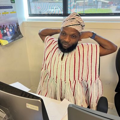 LinusVary2's profile picture. Having fun