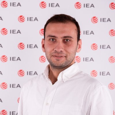 Researcher at @iea_education and @leuphana